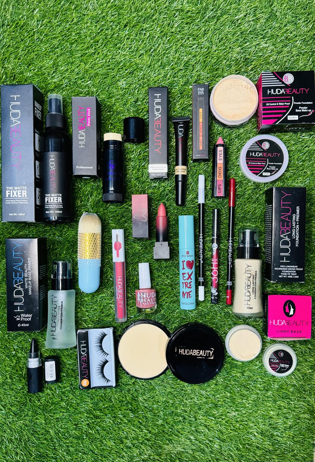 19-in-1 Makeup Set for Pakistani Women